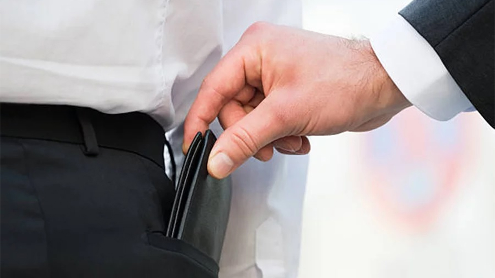 काठमाडौंमा पाकेटमारीका २ ठूला घटना, ४ जना पक्राउ