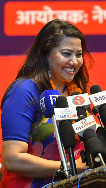 एमाले फर्केपछि रामकुमारी : अवसर खोज्दै आएकी होइन
