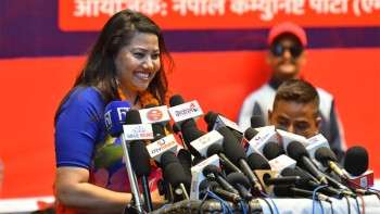 एमाले फर्केपछि रामकुमारी : अवसर खोज्दै आएकी होइन