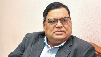 सुन तस्करी प्रकरणमा माओवादी नेता महरा थुनामा पठाइए