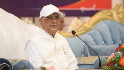 केन्द्रीय कमिटीमा ओली : एमालेमाथि प्रहार छ, पार्टीबाटै सहयोग भएन