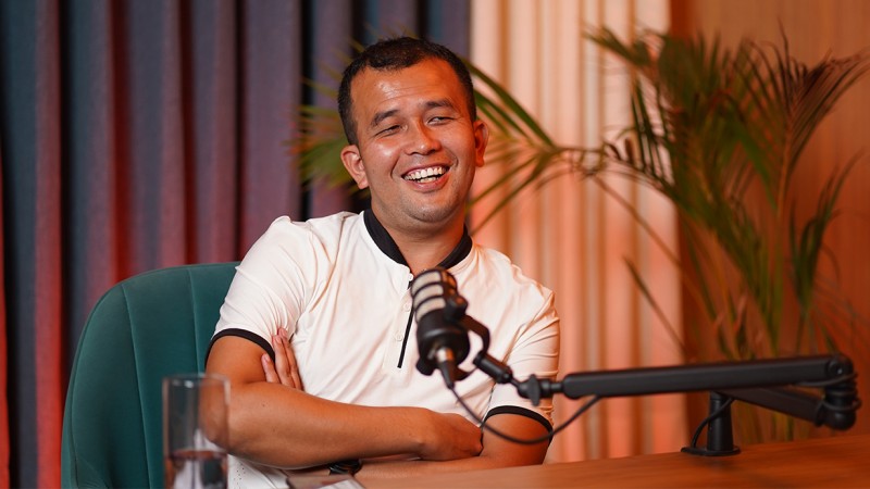 'म भुइँमान्छेको कथा लेख्छु,  तर राजनीतिसँग ठोक्किहाल्छ'