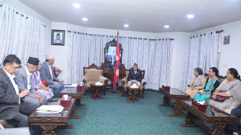 रामहरिको सभापति पद संकटमा, विपक्षीले मागे राजीनामा