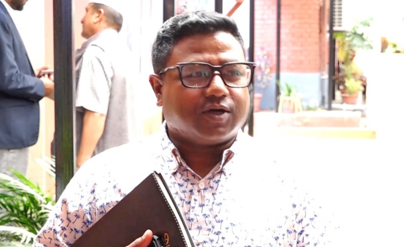 रास्वपा : गृहमन्त्रीको राजीनामा बटमलाइन 