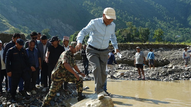 बीपी राजमार्गमा कुलमान : रातभरि काम नभए कारबाही गर्छु 