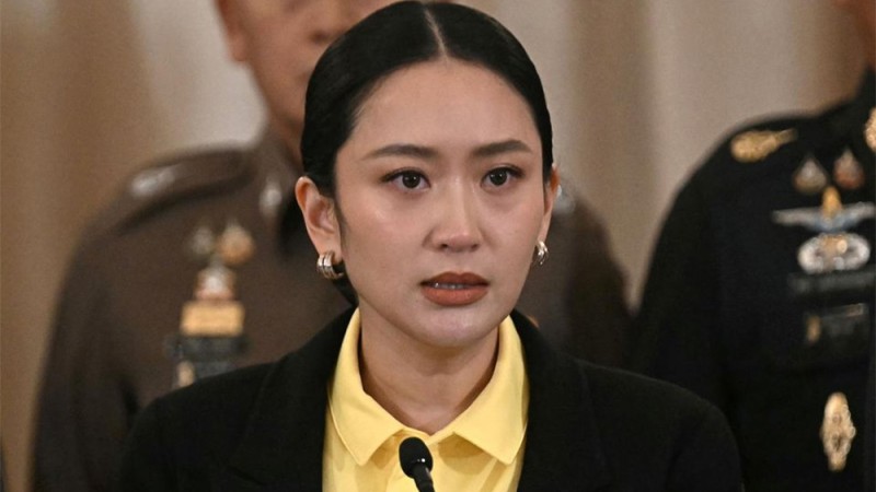 थाइल्याण्डकी प्रधानमन्त्री निलम्बित